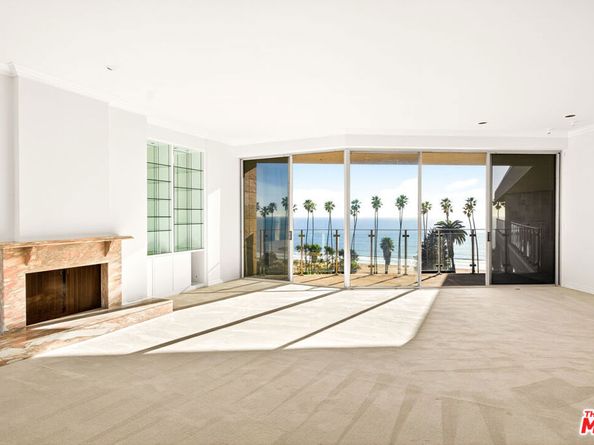 515 Ocean Avenue NPH B, Santa Monica CA 90402