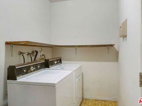 17105 Palisades Circle, Pacific Palisades CA 90272