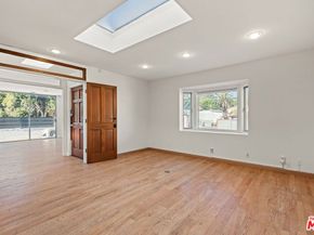 2951 Lincoln Boulevard, Santa Monica CA 90405