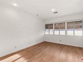 2951 Lincoln Boulevard, Santa Monica CA 90405