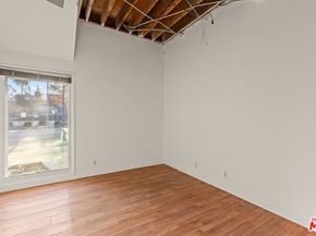 2951 Lincoln Boulevard, Santa Monica CA 90405