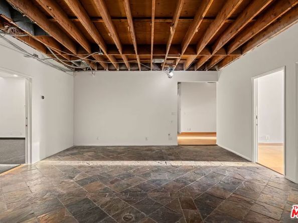 2951 Lincoln Boulevard, Santa Monica CA 90405