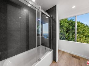 5690 Hill Oak Drive, Los Angeles CA 90068