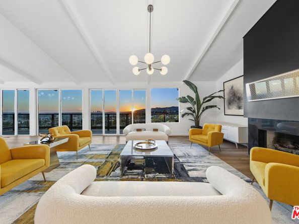 5690 Hill Oak Drive, Los Angeles CA 90068