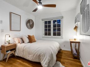 225 Carroll Canal, Venice CA 90291