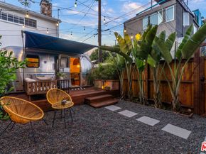 225 Carroll Canal, Venice CA 90291