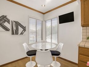 6264 Mosley Avenue, Los Angeles CA 90056