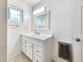 1517 Harvard Street 3, Santa Monica CA 90404