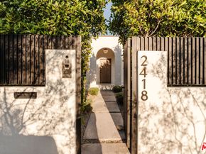 2418 Walnut Avenue, Venice CA 90291