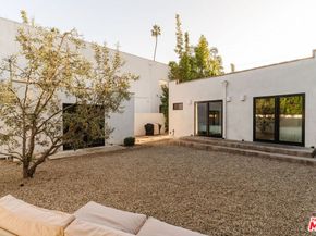 2418 Walnut Avenue, Venice CA 90291