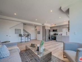 7018 Alabama Avenue, Canoga Park CA 91303