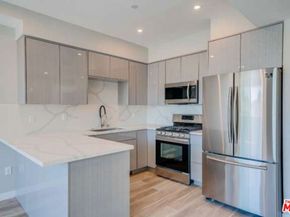 7018 Alabama Avenue, Canoga Park CA 91303