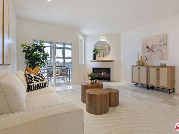 171 N Church Lane 619, Los Angeles CA 90049