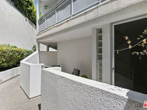 171 N Church Lane 619, Los Angeles CA 90049