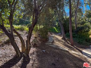 3480 Barham Boulevard 321, Los Angeles CA 90068