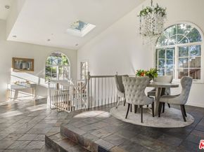 8032 Willow Glen Road, Los Angeles CA 90046