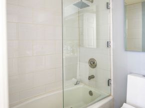 8032 Willow Glen Road, Los Angeles CA 90046