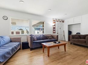 1817 W Burbank Boulevard, Burbank CA 91506