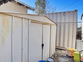 1817 W Burbank Boulevard, Burbank CA 91506