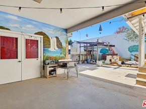 1817 W Burbank Boulevard, Burbank CA 91506