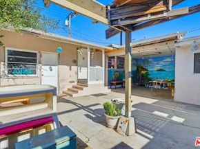 1817 W Burbank Boulevard, Burbank CA 91506