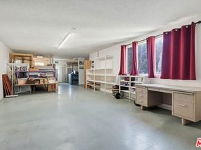 1817 W Burbank Boulevard, Burbank CA 91506