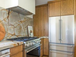 3815 Chanson Drive, View Park CA 90043