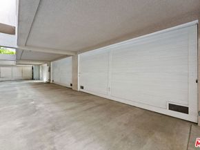 1154 N SYCAMORE Avenue 3, Los Angeles CA 90038