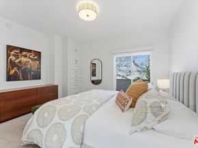 1154 N SYCAMORE Avenue 3, Los Angeles CA 90038