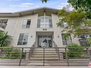 832 Euclid Street 105, Santa Monica CA 90403