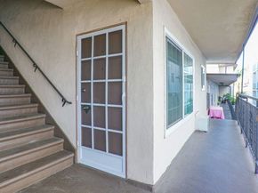 1814 Grismer Avenue, Burbank CA 91504