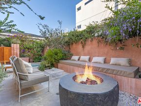 812 Brooks Avenue, Venice CA 90291