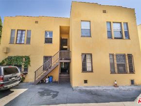 2717 S Budlong Avenue, Los Angeles CA 90007