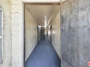 2717 S Budlong Avenue, Los Angeles CA 90007