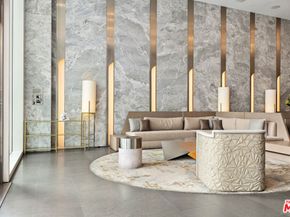 877 Francisco Street 728, Los Angeles CA 90017