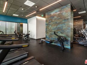 877 Francisco Street 728, Los Angeles CA 90017