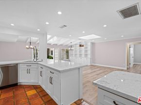 8510 Capistrano Avenue, West Hills CA 91304