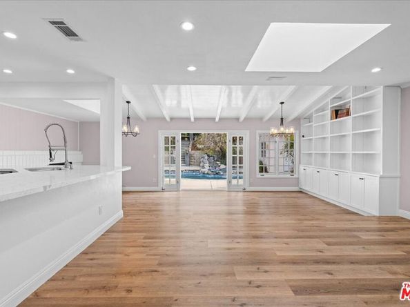 8510 Capistrano Avenue, West Hills CA 91304