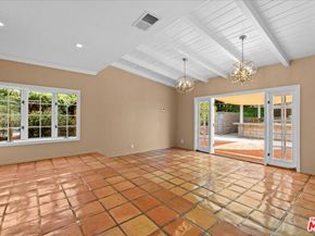 8510 Capistrano Avenue, West Hills CA 91304