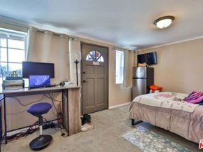 Undisclosed Address #26640029, San Diego CA 92113