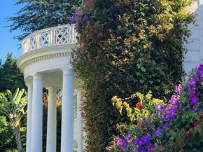 251 N Bristol Avenue, Los Angeles CA 90049