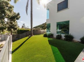 1257 Bienveneda Avenue, Pacific Palisades CA 90272