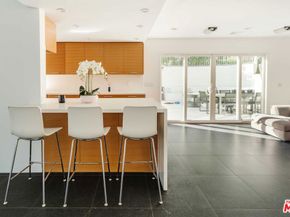 1257 Bienveneda Avenue, Pacific Palisades CA 90272