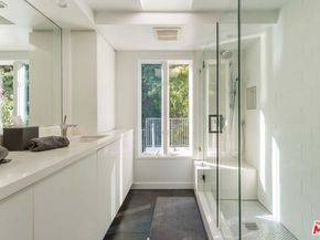 1257 Bienveneda Avenue, Pacific Palisades CA 90272