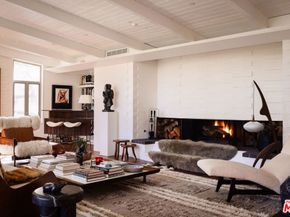 2179 Mandeville Canyon Road, Los Angeles CA 90049