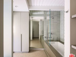 2179 Mandeville Canyon Road, Los Angeles CA 90049