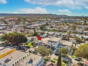 3025 Edgehill Drive, Los Angeles CA 90018