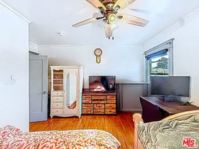3025 Edgehill Drive, Los Angeles CA 90018