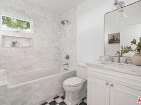 13139 Lake Street, Los Angeles CA 90066
