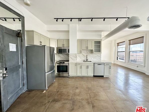 Undisclosed Address #26727157, Los Angeles CA 90012